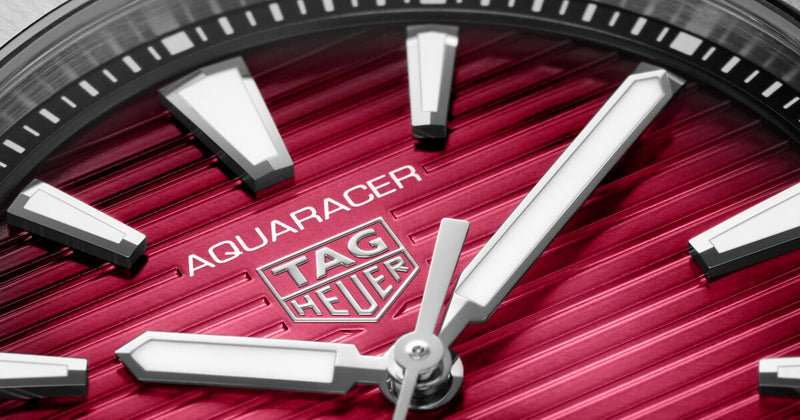 TAG Heuer Aquaracer Professional 300 40mm Red Dial Men&