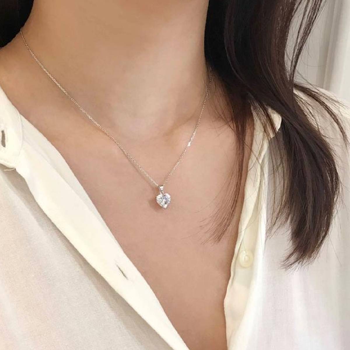 CARAT* London 9k White Gold 1.5ct White Camden Heart Pendant Necklace - Steffans Jewellers