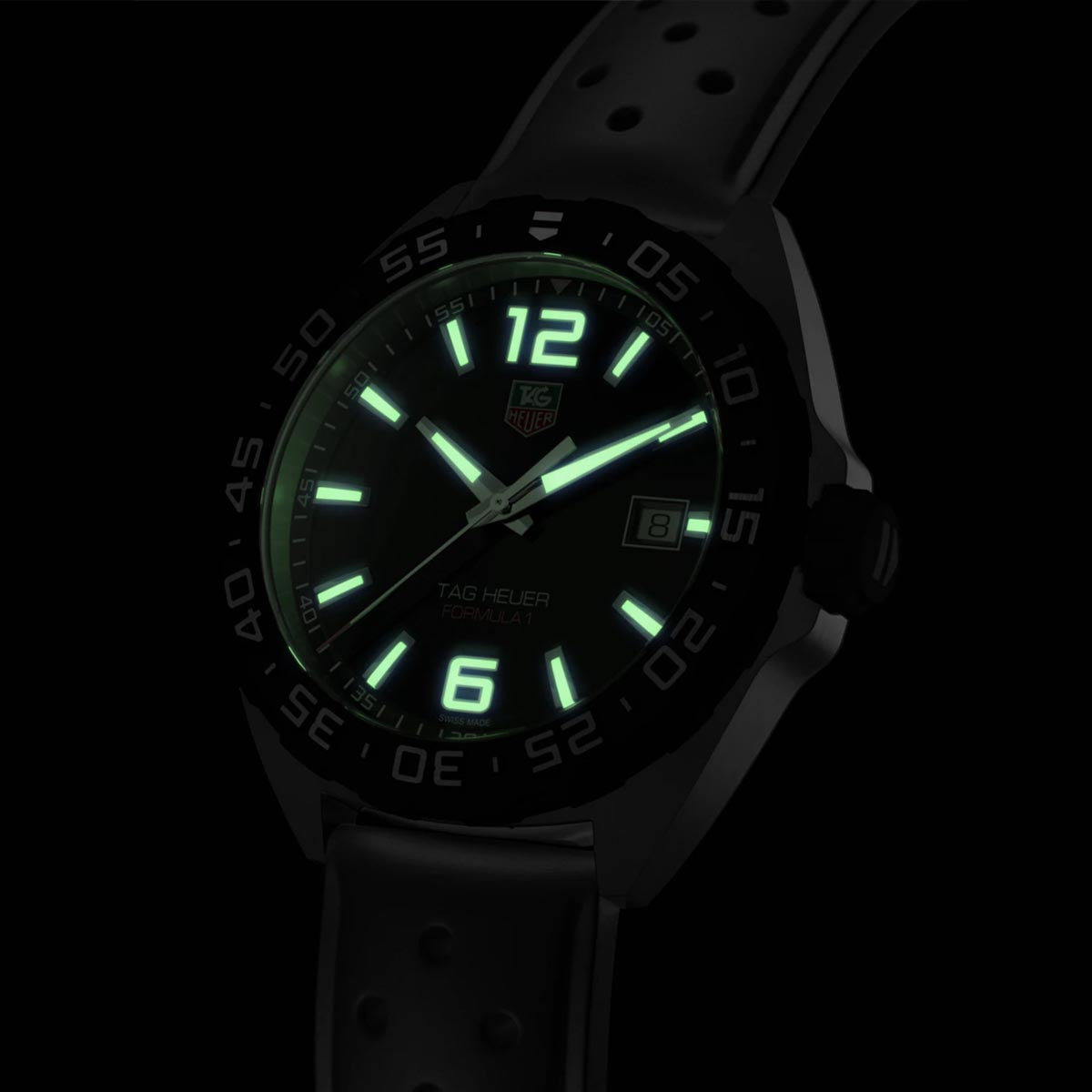 TAG Heuer Men's 41mm Black Dial Formula 1 Quartz Rubber Strap Watch