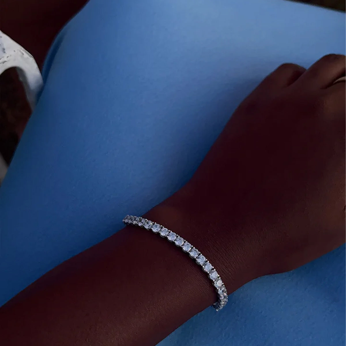 CARAT* London Hailey Round Prong Tennis Bracelet