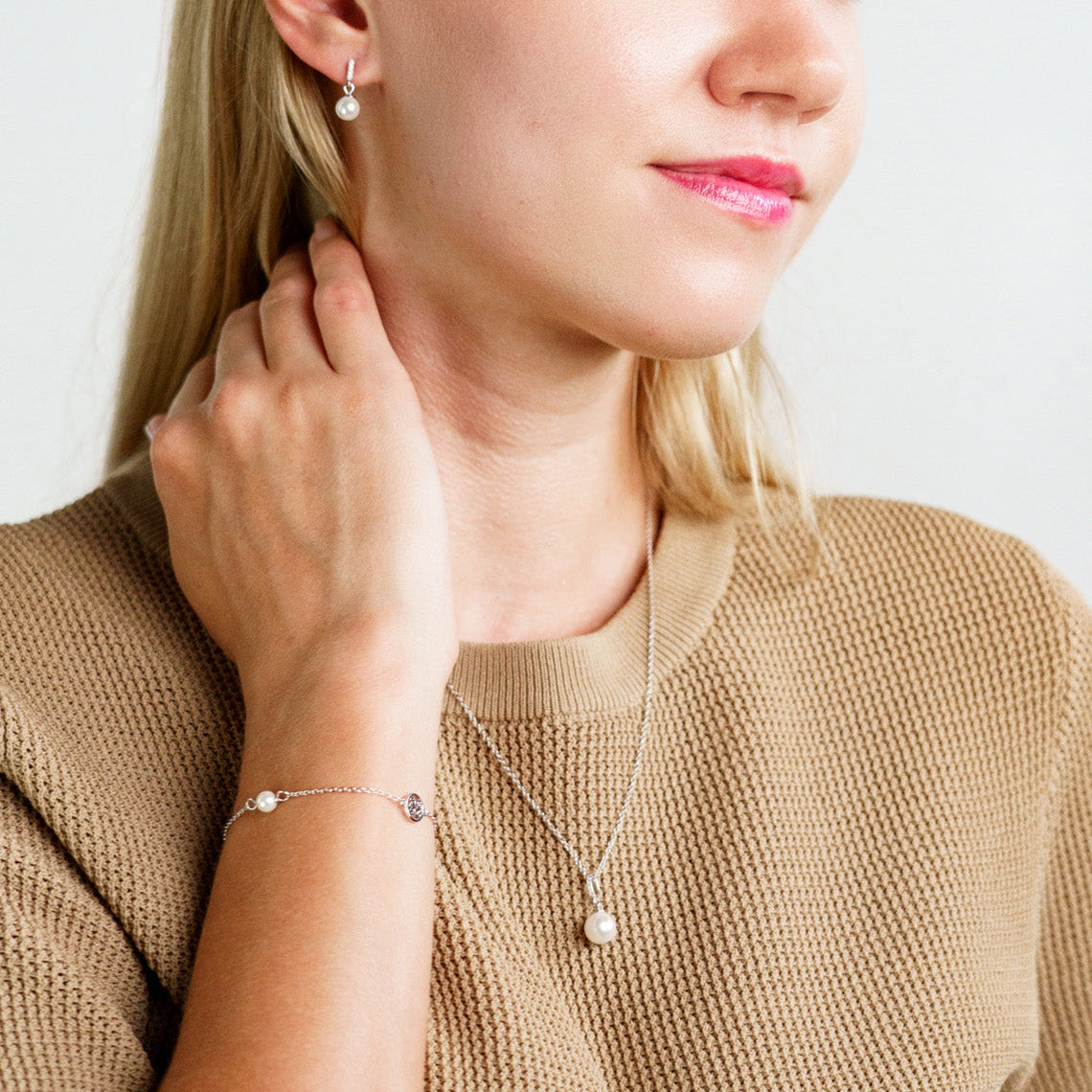 Georgini Sterling Silver Adagio Effortless Glow Pearl Pendant