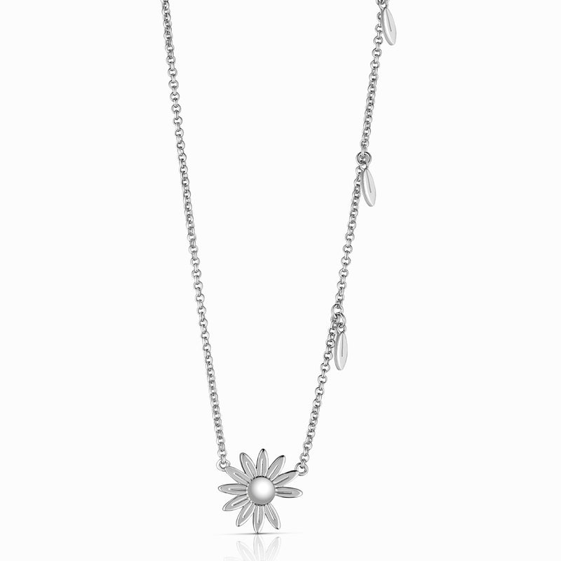 Steff Sterling Silver Love Me Love Me Not Necklace