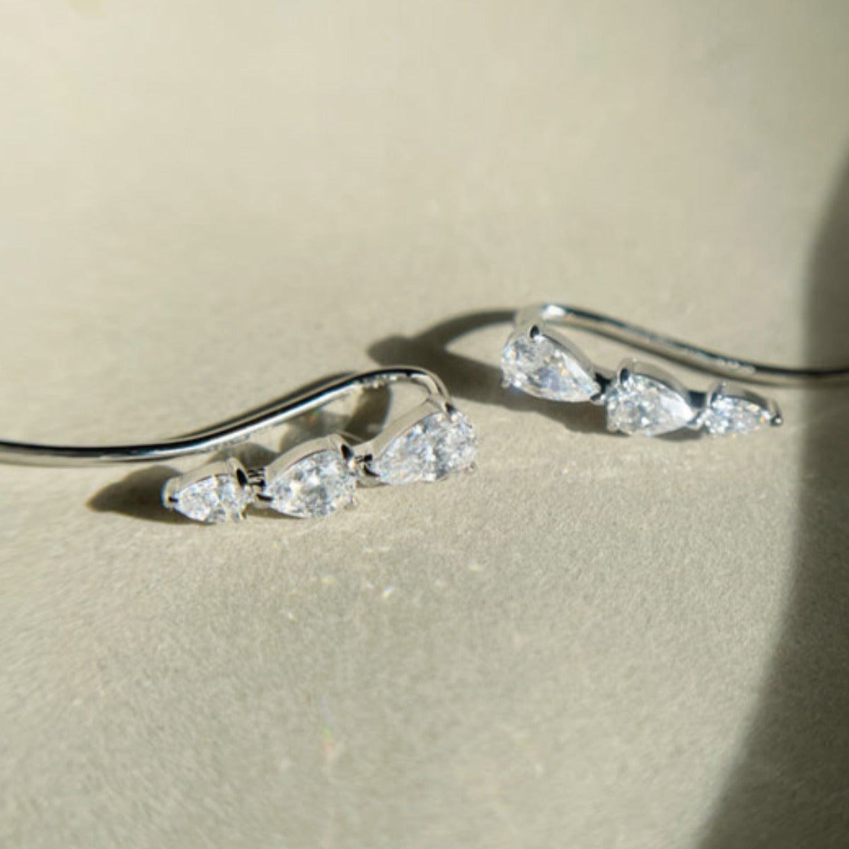 CARAT* London Sterling Silver Noa Ear Climber