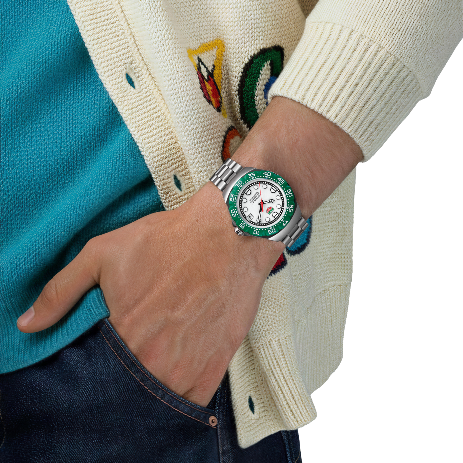 TAG Heuer Green and White Dial Formula 1 Solargraph Men's Watch