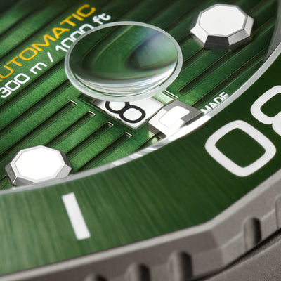 TAG Heuer Titanium 43mm Green Dial Aquaracer Professional 300 Automatic Men's Watch